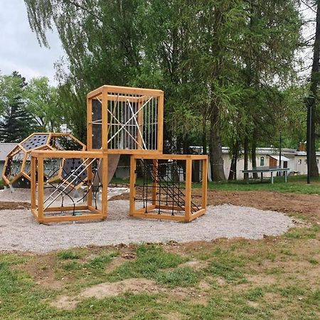 Willa Domecek U Lesa Humpolec Zewnętrze zdjęcie